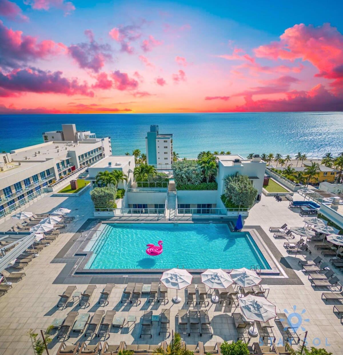 Hollywood Beach Broad - Walk - Amazing Pool - Hot Tub エクステリア 写真